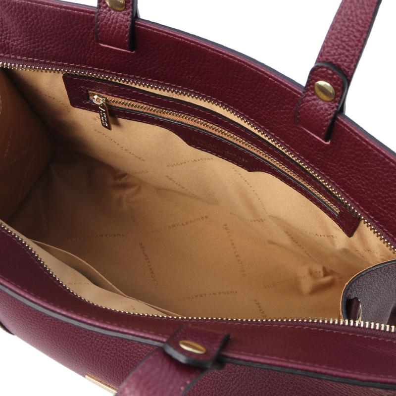 Γυναικεία τσάντα δερμάτινη - TL142079 - Μπορντώ - Εσωτερικό 2