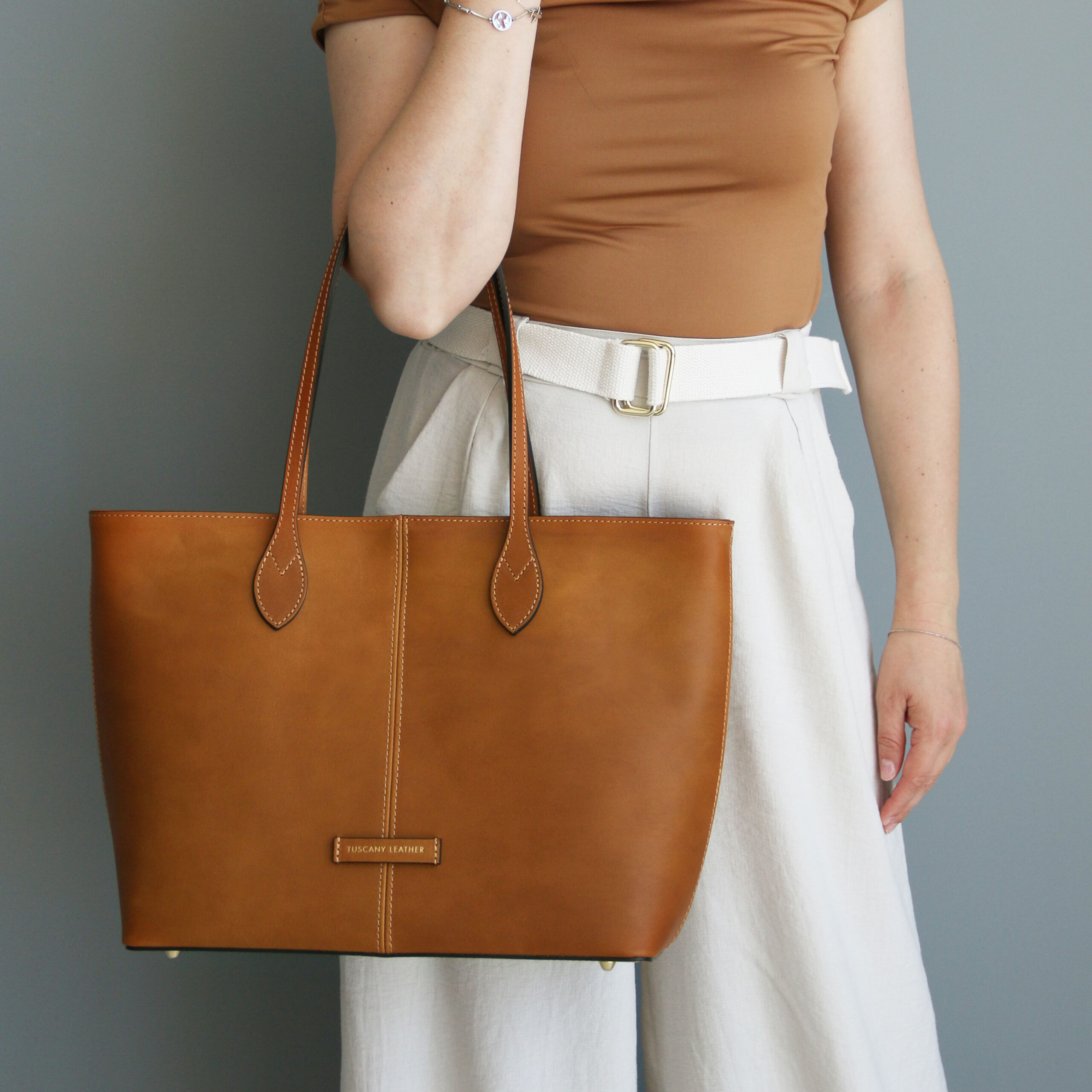 Essenza Leather shoulder bag - Καφέ σκούρο - Image 7